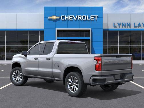 Sterling Gray Metallic 2026 Chevrolet Silverado 1500 Custom