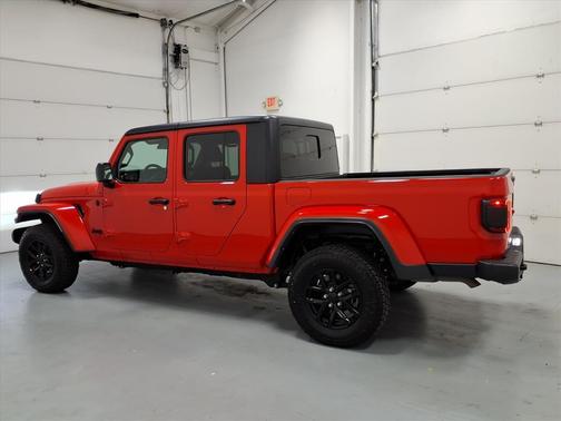 2021 Jeep Gladiator Sport S