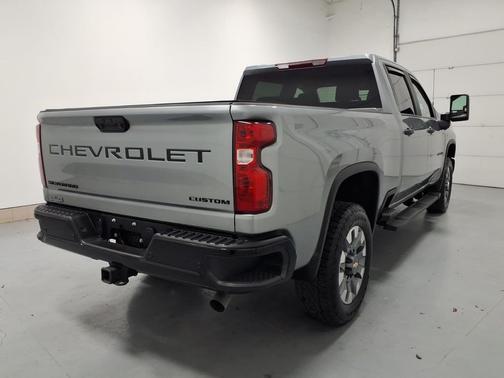 2024 Chevrolet Silverado 2500 Custom