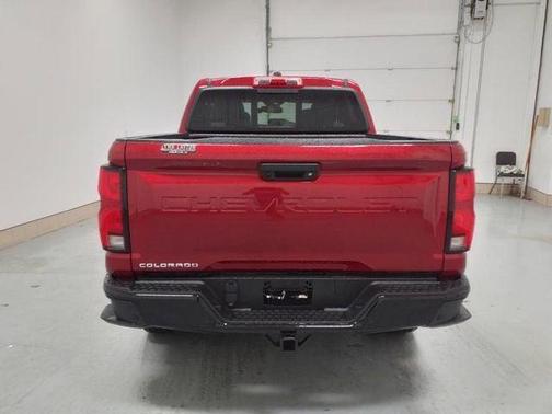 Radiant Red Tintcoat 2023 Chevrolet Colorado Z71