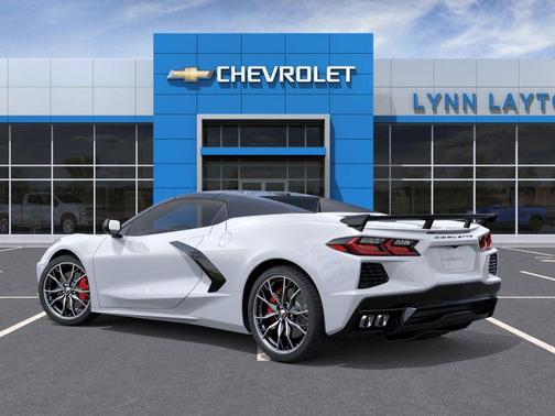 Arctic White 2026 Chevrolet Corvette Stingray w/2LT