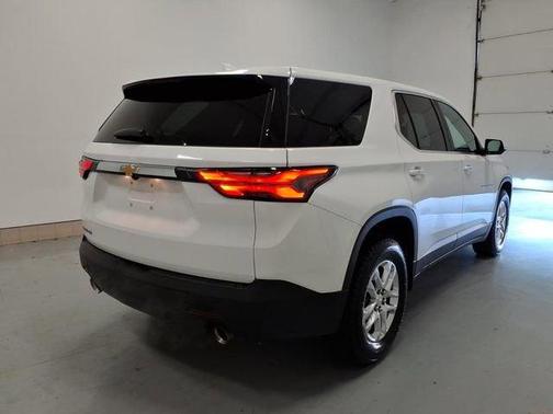 Summit White 2023 Chevrolet Traverse LS