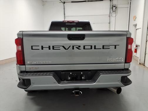 2025 Chevrolet Silverado 3500 High Country