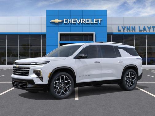 Polar White Tricoat 2026 Chevrolet Traverse High Country