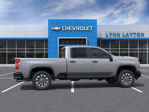 Sterling Gray Metallic 2026 Chevrolet Silverado 2500 Custom