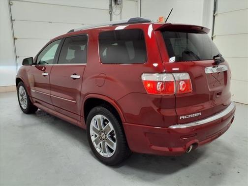 2011 GMC Acadia Denali