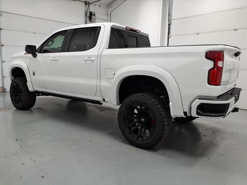 Summit White 2025 Chevrolet Silverado 1500 RST