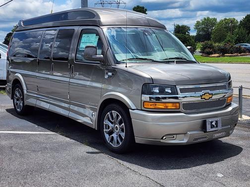 2024 Chevrolet Express 2500 RWD 2500 Extended Wheelbase WT