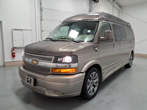 2024 Chevrolet Express 2500 RWD 2500 Extended Wheelbase WT