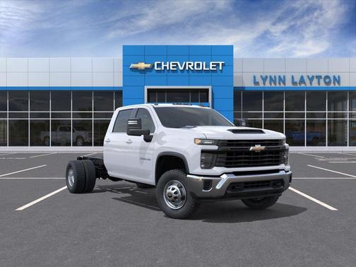 Summit White 2026 Chevrolet Silverado 3500 WT