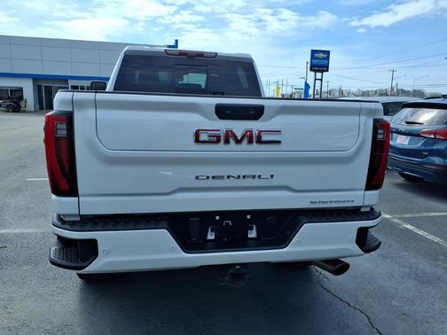 2024 GMC Sierra 2500 Denali