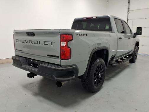 2025 Chevrolet Silverado 2500 Custom