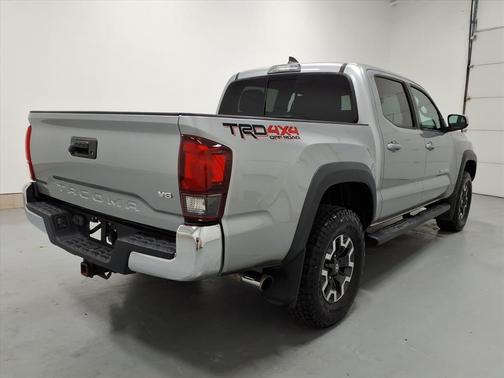 2019 Toyota Tacoma SR