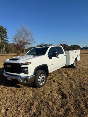 2025 Chevrolet Silverado 3500 WT
