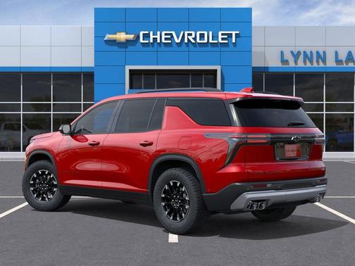 Radiant Red Tintcoat 2026 Chevrolet Traverse AWD Z71