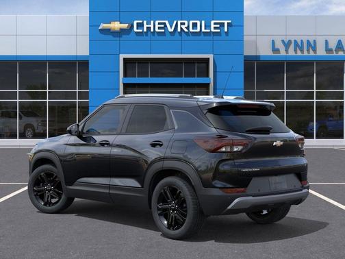 Mosaic Black Metallic 2026 Chevrolet Trailblazer LT