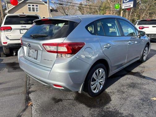 2019 Subaru Impreza 2.0i