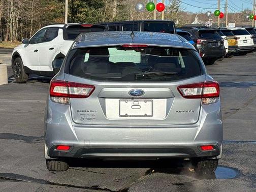 2019 Subaru Impreza 2.0i