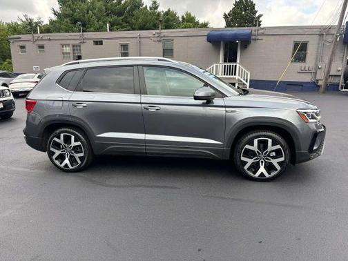2022 Volkswagen Taos 1.5T SEL