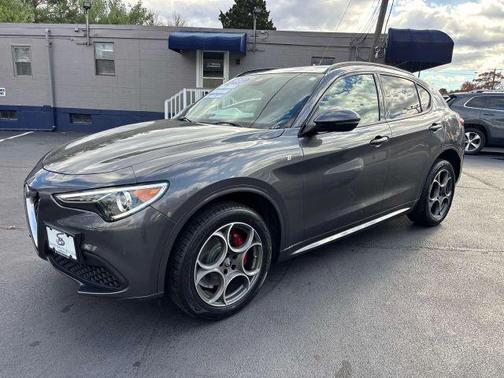 2022 Alfa Romeo Stelvio Ti