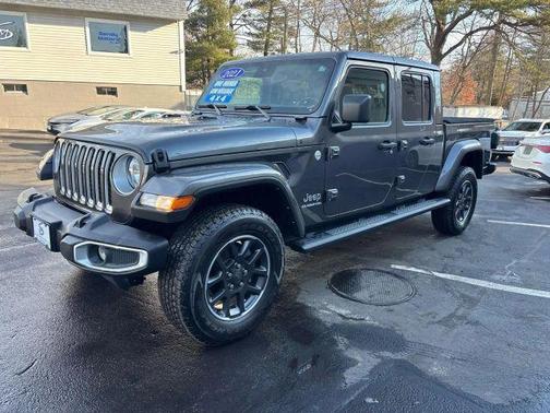 2021 Jeep Gladiator Overland