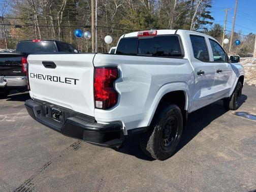 2024 Chevrolet Colorado WT