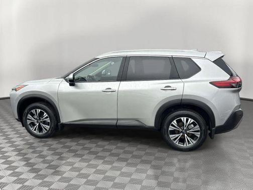 Brilliant Silver Metallic 2023 Nissan Rogue SV