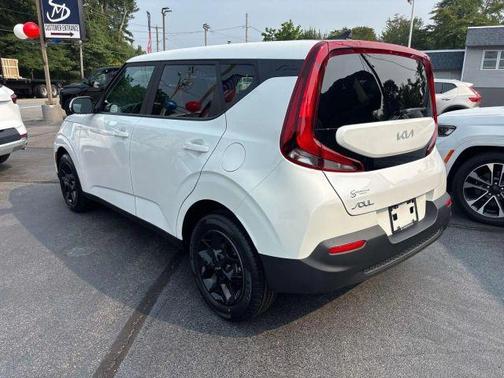2022 Kia Soul LX