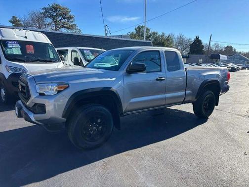 2020 Toyota Tacoma SR
