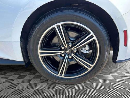 Oxford White 2024 Ford Mustang EcoBoost Premium