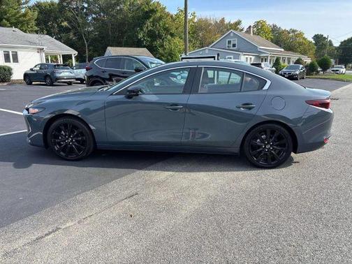 2024 Mazda Mazda3 2.5 S Carbon Edition