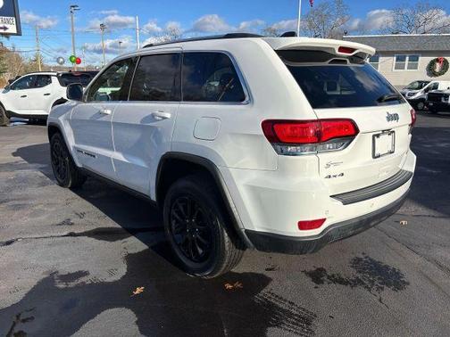 2021 Jeep Grand Cherokee Laredo
