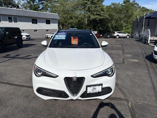 2022 Alfa Romeo Stelvio Ti