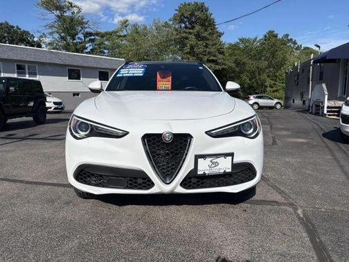 2022 Alfa Romeo Stelvio Ti