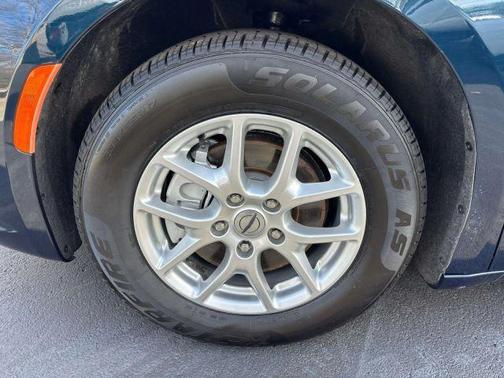 2023 Chrysler Pacifica Touring-L