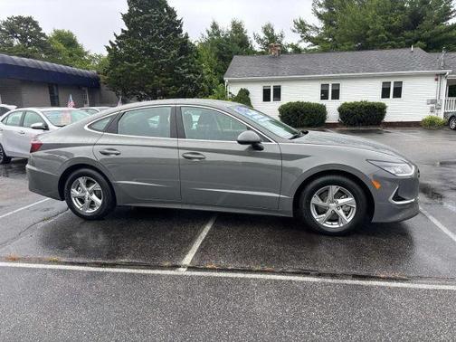 2022 Hyundai SONATA SE