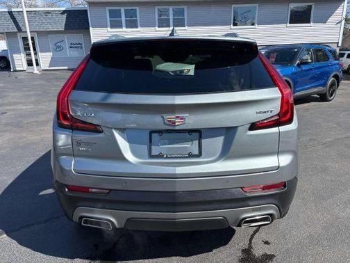 Metallic 2023 Cadillac XT4 Premium Luxury