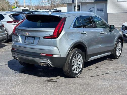Metallic 2023 Cadillac XT4 Premium Luxury