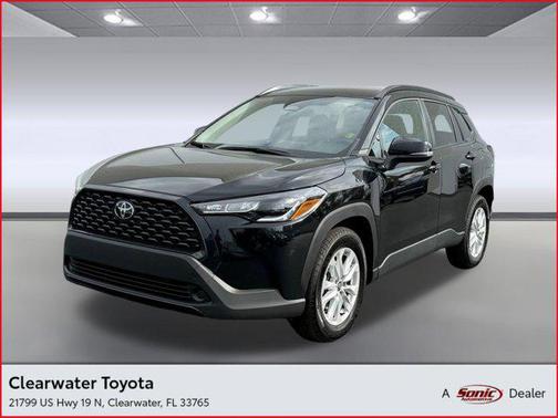 2025 Toyota Corolla Cross LE