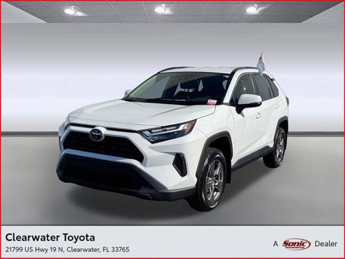 2024 Toyota RAV4 Hybrid XLE