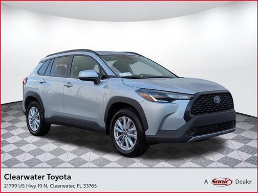 2024 Toyota Corolla Cross LE