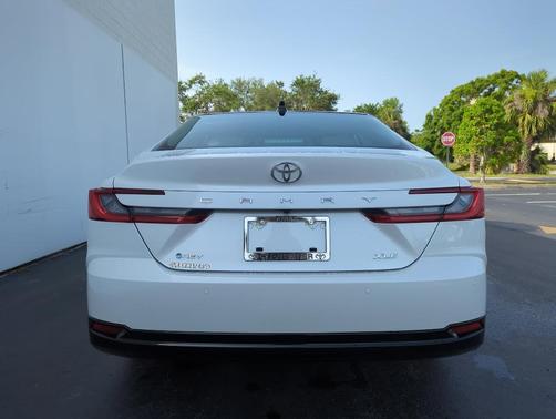 2025 Toyota Camry XLE