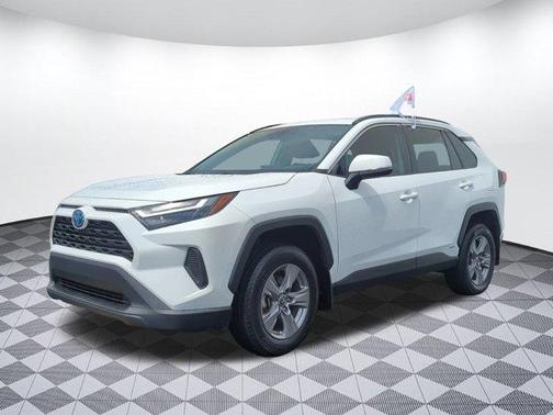 2024 Toyota RAV4 Hybrid XLE