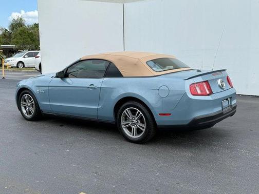 2010 Ford Mustang Base
