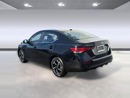Super Black 2024 Nissan Sentra SV
