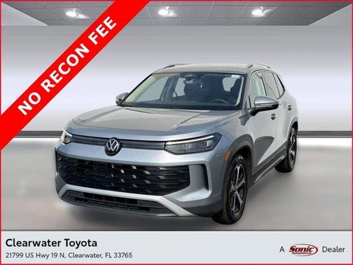 Deep Black Pearl 2026 Volkswagen Tiguan 2.0T SE