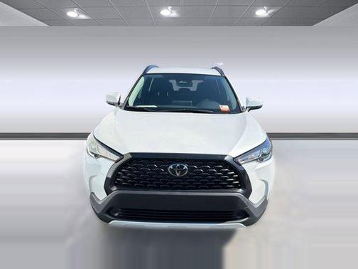 Wind Chill Pearl 2024 Toyota Corolla Cross LE