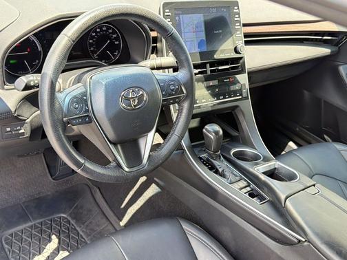 Harbor Gray Metallic 2021 Toyota Avalon Hybrid XLE