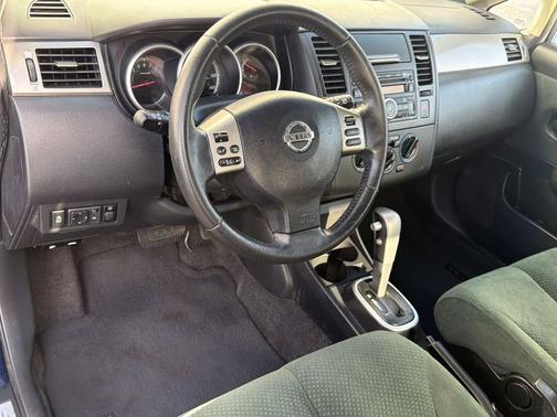 Blue 2012 Nissan Versa 1.8 S