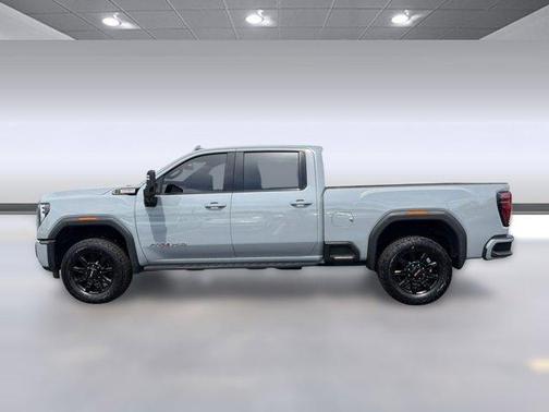 Thunderstorm Gray 2024 GMC Sierra 2500 AT4